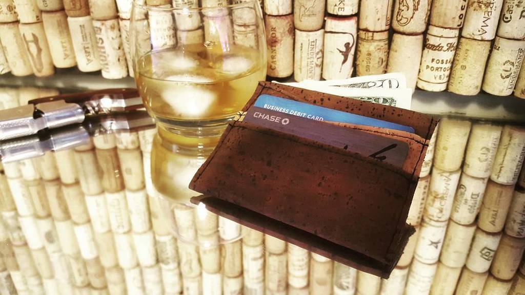 HIMclothing's tweet photo. #sustainable #handmade and #stylish, what more could you ask for? Cork wallets are where i… https://t.co/5NKARaqdl4 https://t.co/nyR7lcGXlw