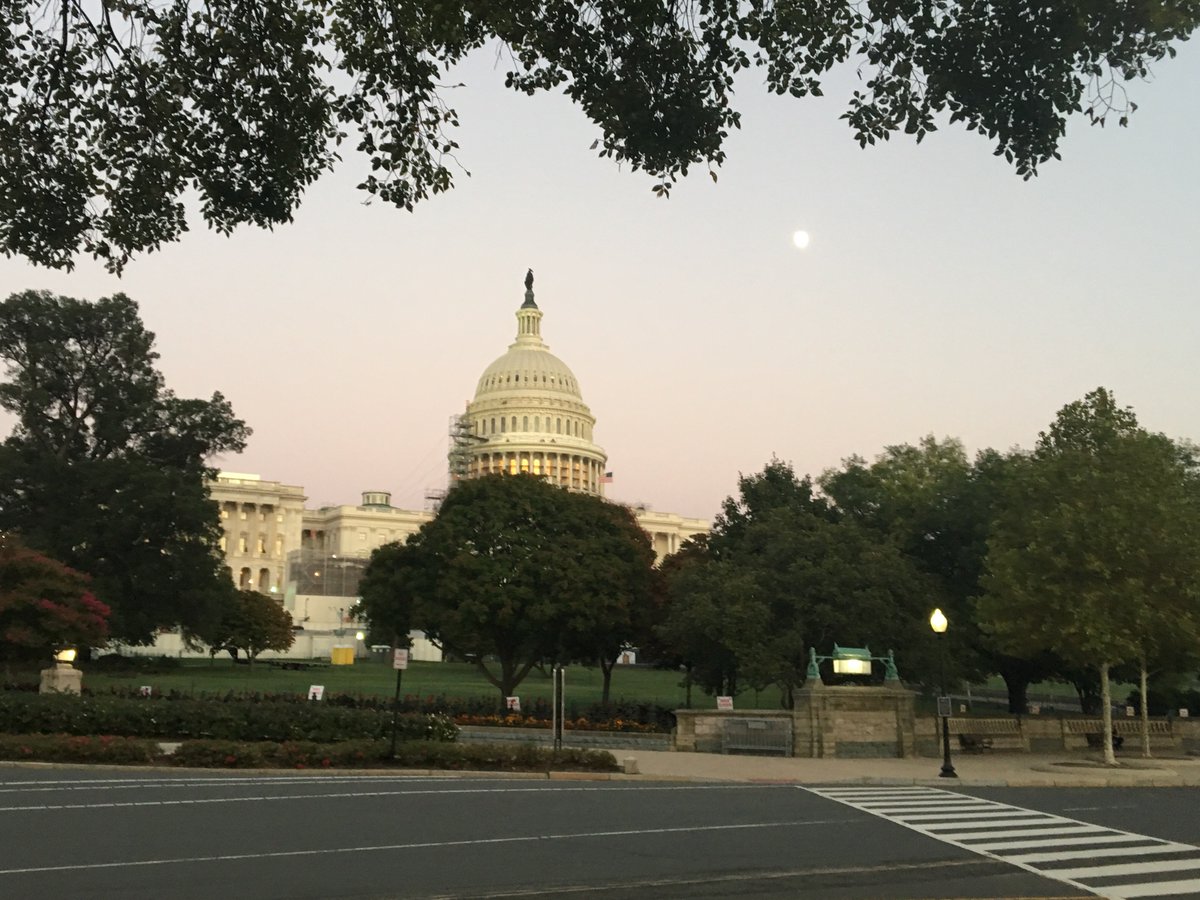 drbethjfk's tweet photo. Hope @AmericanCancer Thank you to all the volunteers, staff partners, reps, senators &amp; staffers #CancerLobbyDay https://t.co/TzOVv5hpcZ