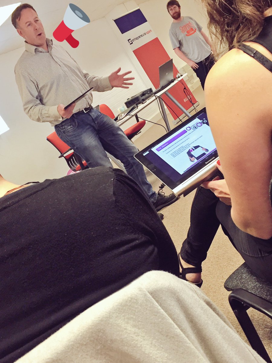 Always great to support our <a href="/ESparkGlobal/">Entrepreneurial Spark</a> #Glasgow alumni <a href="/Cosneta/">Cosneta</a> #GoDoEventNight 🏆