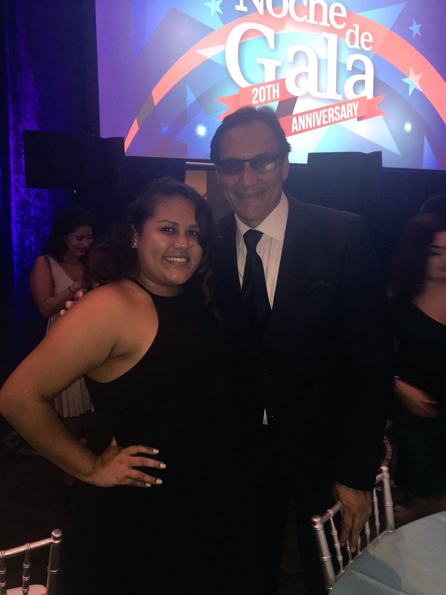 Proud to support partner #NHFA #NochedeGala last night in DC. Thank you #JimmySmits for engaging so many #fans!