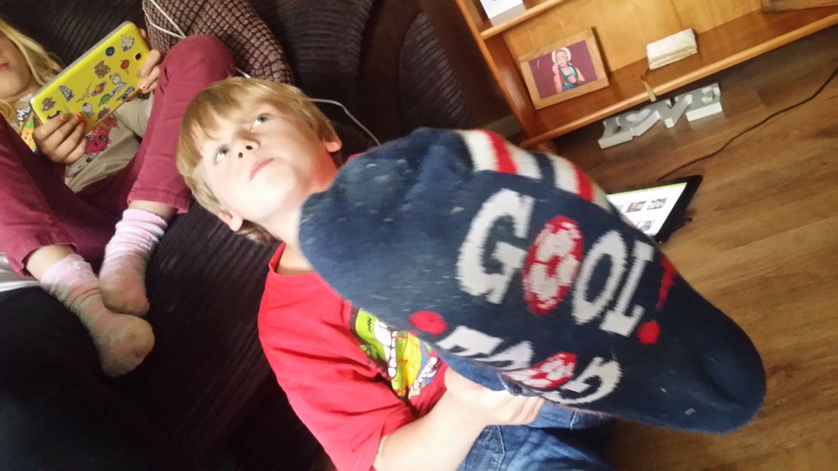 michelle douglas tweet media