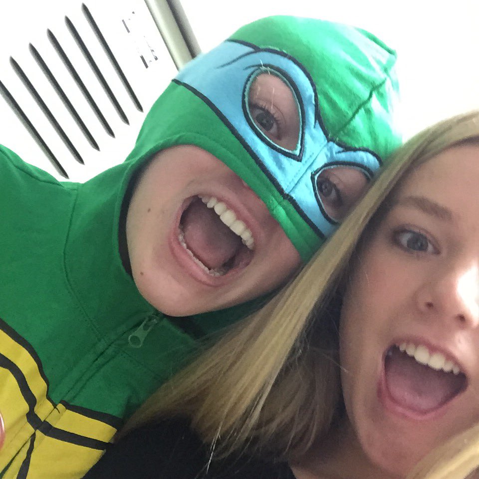 annaromain4's tweet photo. I found my hero #superheroday #tmnt https://t.co/niUBrAjkbl