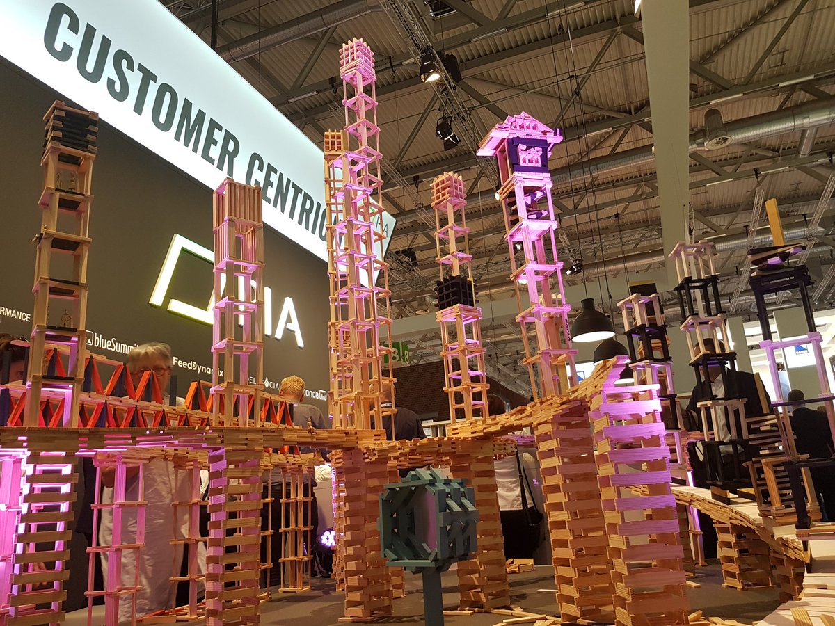 PIA GmbH tweet media