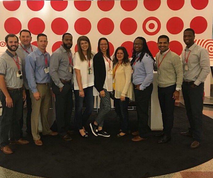 LizLovesTarget's tweet photo. #WeAreTarget #FNM2016 #G392PERKS 🎯🎯❤️❤️ @G_FASS @JHortonTarget @dwarren1449 @J_Matt86 @KennedyT1876 @alimalik29 https://t.co/UGBGn5bA8E
