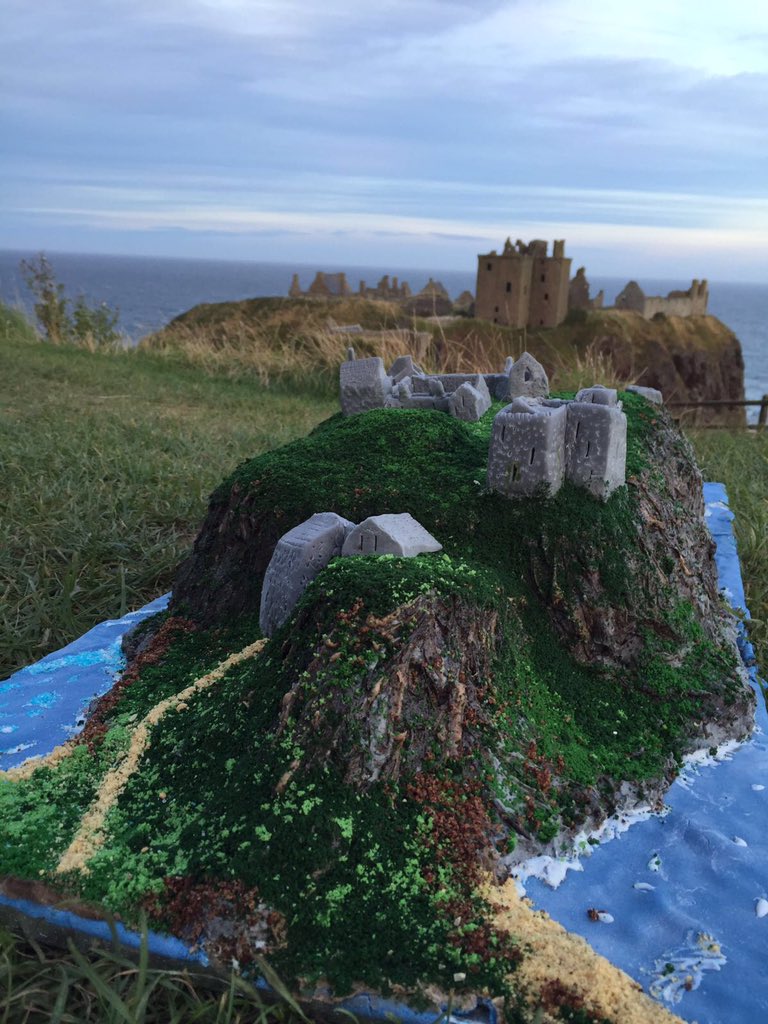 RachaelMackay's tweet photo. @visitabdn @LedChalmers @castledunnottar @CakeFestEd a labour of love! https://t.co/LC3d8LbV3m
