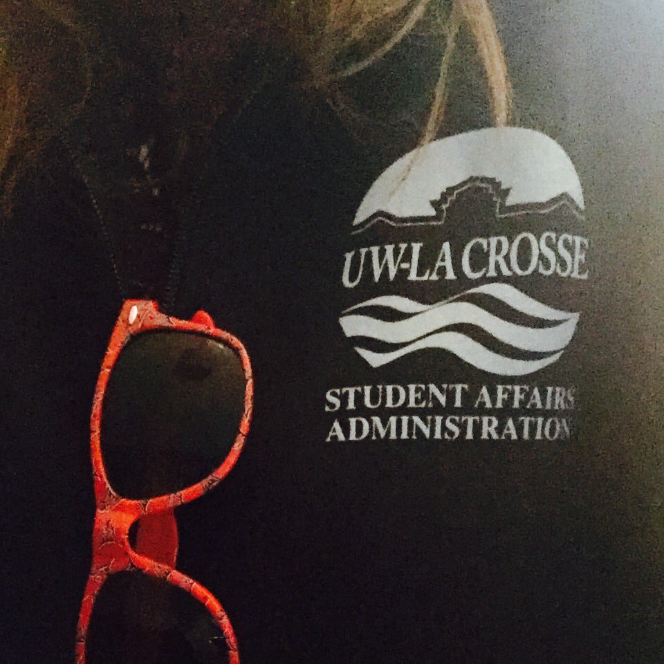 AngelaMangin's tweet photo. Representing my grad program @UWL_SAA &amp; internship site #UWRF. #WCPA16 https://t.co/IuQIHU0ESa