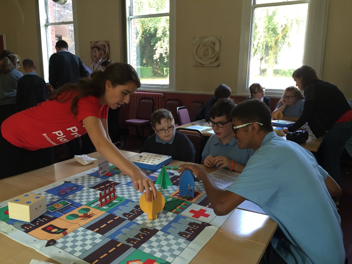 ocroberts1's tweet image. Our coding ninjas having fun learning about coding and web #accessibility
#workingattr
#a11yhack
#coderdojolondon