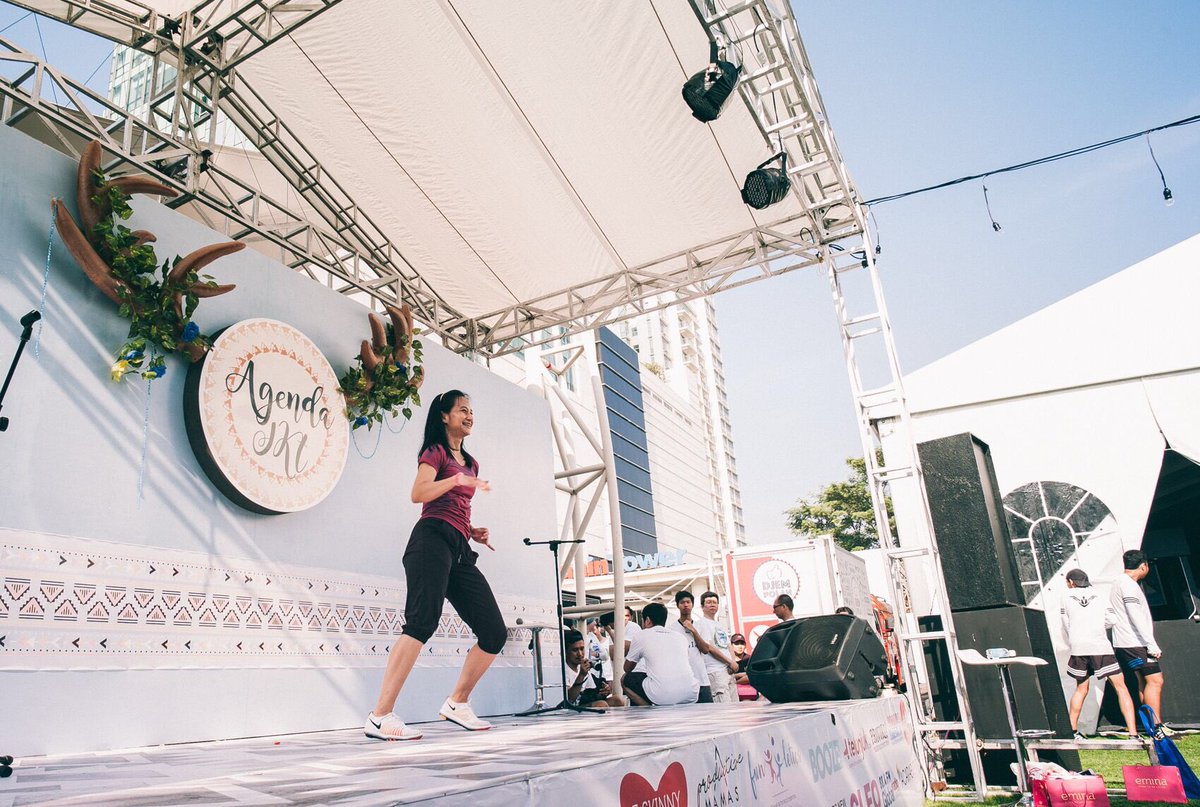 LadyRushers's tweet photo. Followed by very dancy zumba session by Nadya Putriani. Spreading a good vibes to everyone! https://t.co/o4LZaHGARi