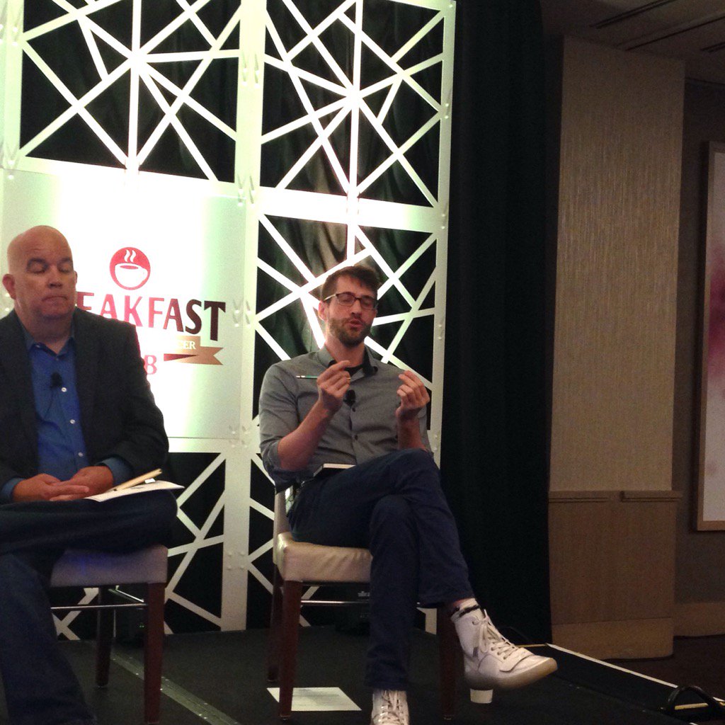 DrTheodotou's tweet image. Be crisp about metrics on the business side- so you can show ROI on the learning side @Pathgather Eric Duffy #CLOBC