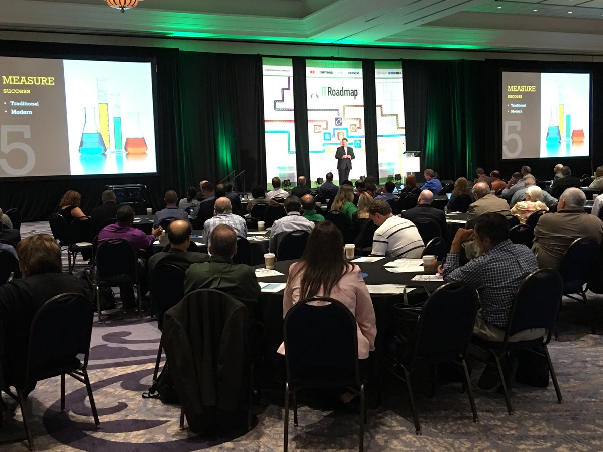 DerekOnTech's tweet photo. Juan Perez, CIO of @UPS currently presenting "Building an IT Strategy" at #ITRATL at Cobb Galleria Centre, Atlanta. https://t.co/FdeBaOCkkB