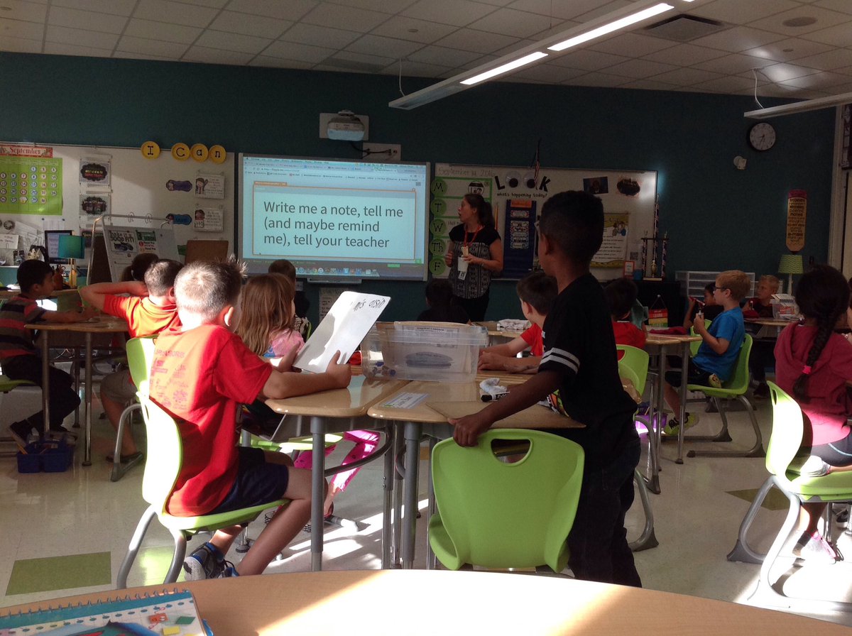 MrsOlsonsRoom's tweet photo. We are having our first lesson with our awesome counselor, Mrs. Teed today! 😊 https://t.co/8TCpNzm2Rh