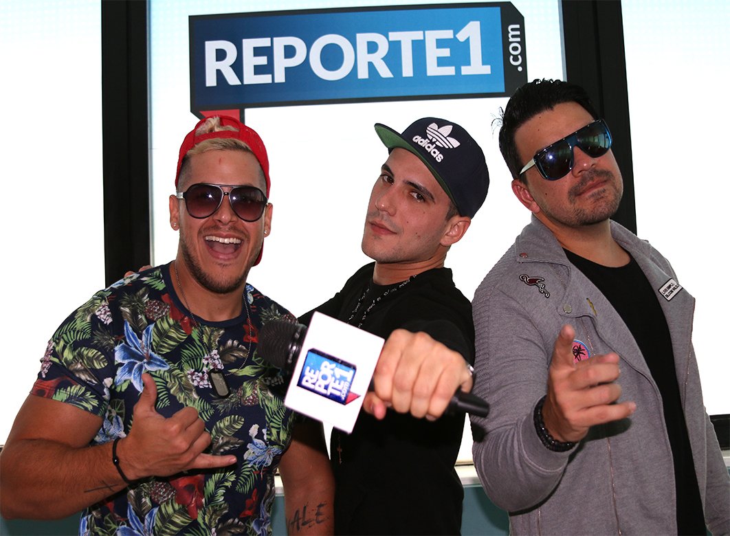 reporte1uno's tweet photo. ¡@losaviadores le contaron todo a #Reporte1.com #PaQueLoGocen! (+Video) https://t.co/OtvxKTM2Ai https://t.co/9amk1kUbOp