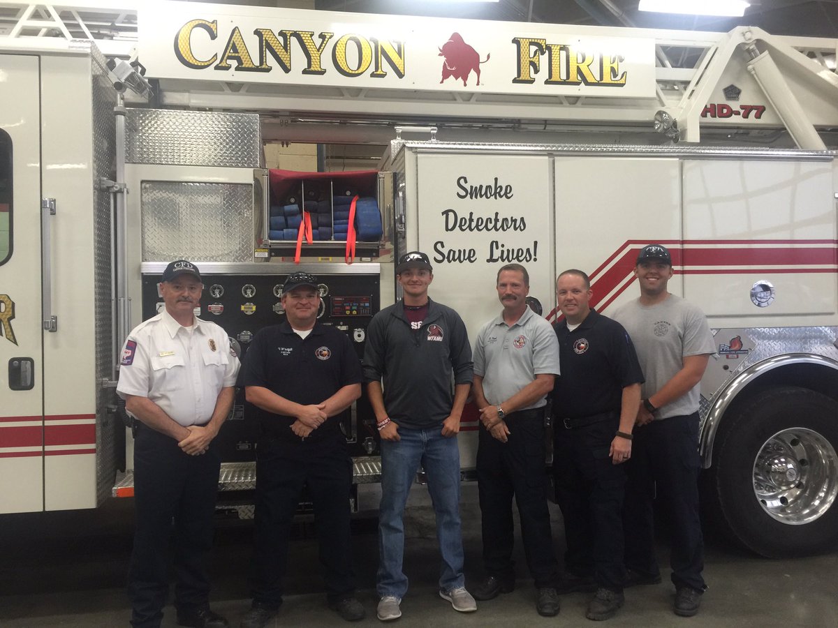 WTBuffBranding's tweet photo. Thank you to the Canyon Fire Department for all of their hard work with #BuffBranding2016 and the #BuffMudder https://t.co/zKc14D4ZWE