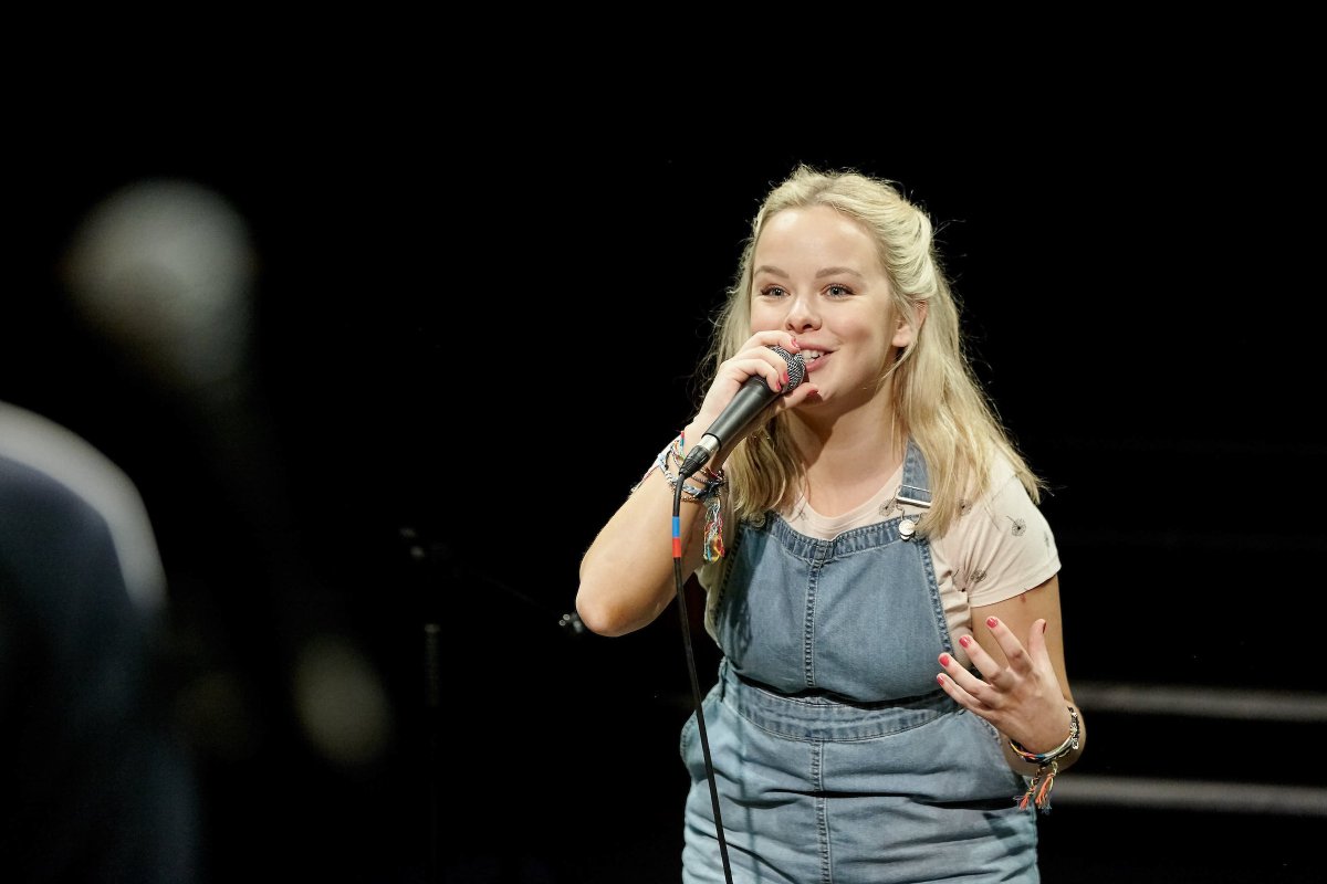 OrangeTreeThtr's tweet photo. We're delighted @nicolacoughlan has been nominated for an @OffWestEndCom #OffieAward for Zoe Cooper's #JessAndJoe https://t.co/FfIHUvi3Sf