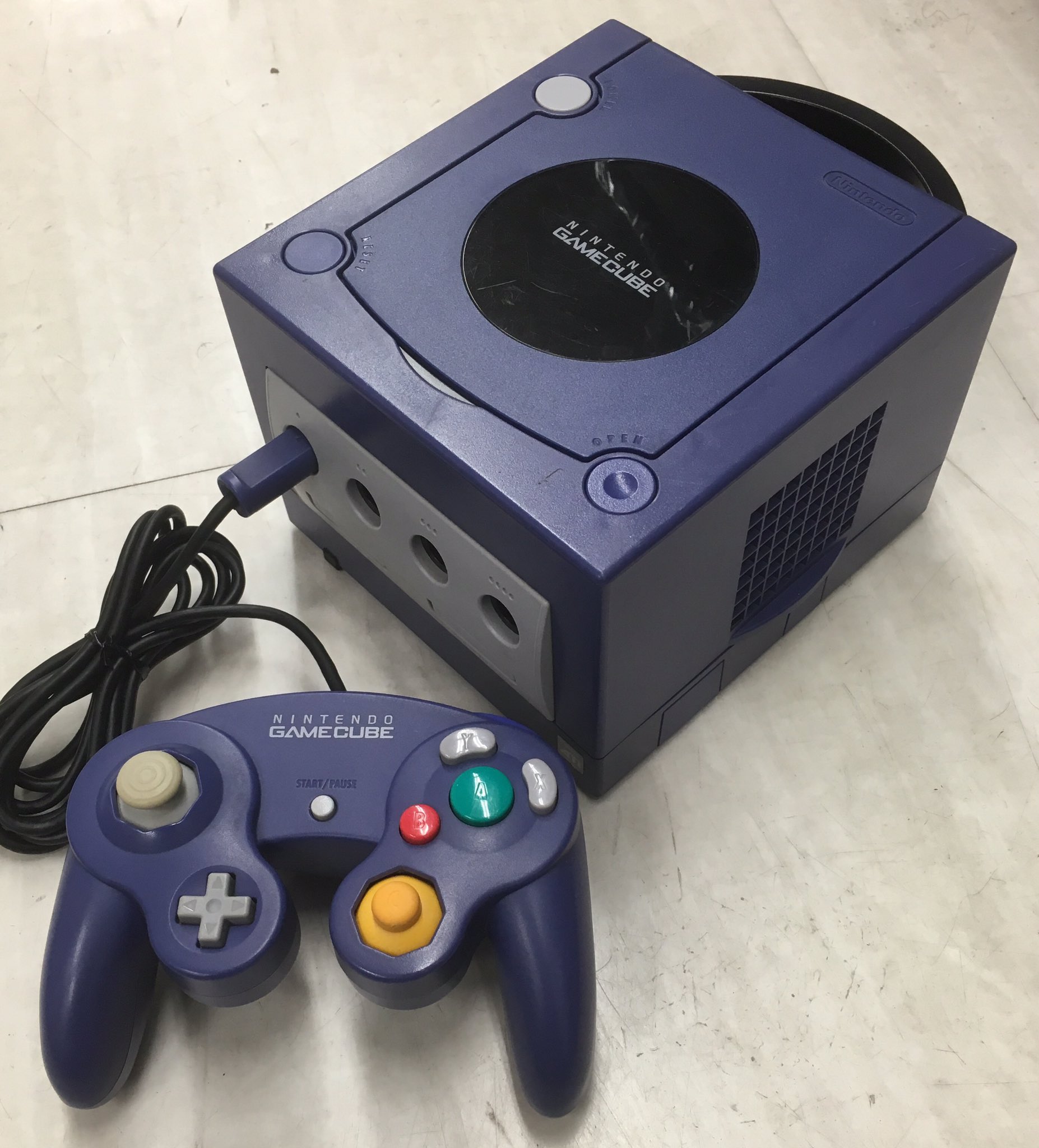 ゲーム探偵団 本日はニンテンドー ゲームキューブが発売されて15周年です おめでとうございます ルイージマンション ウェーブレース ブルーストーム スーパーモンキーボールが同時発売でした