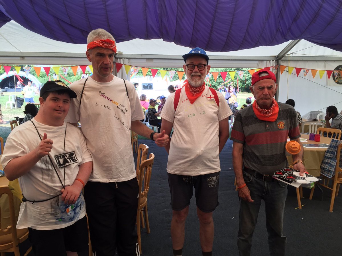 Aldingbourne_T's tweet photo. #Gr8support2day at #befree2016 @SallyAWarren https://t.co/XK2XQVuE4e