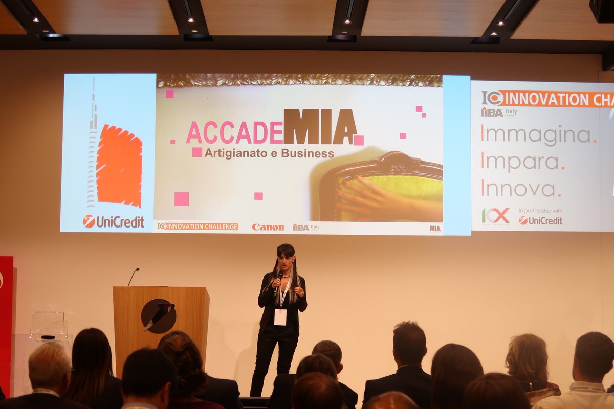 CanonBusinessIT's tweet photo. AccadeMIA: un laboratorio per il Made in Italy. Questa è l'idea di Carolina #IoX #IIBAInnova https://t.co/qKvjWJHypl