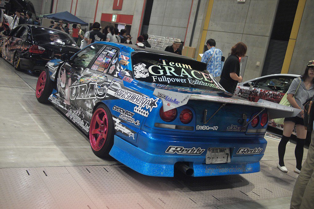 Twitter 上的 みぐ ᯅ Daydream2 シンデレラガールズ渋谷凛のer34 痛車 関係はまだ日が浅い僕でも知ってるぐらい有名な車ですね 迫力あるローマウントgtウイングなど良い意味でとても凶暴そうなドリ車らしいドリ車でした T Co