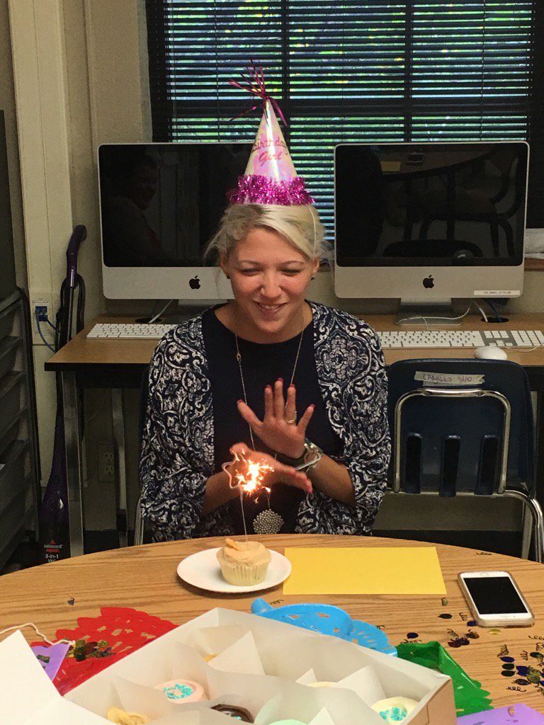 asudoherty's tweet photo. Happy birthday to Candice!!!!🎂🍰🎂🍰🎂🍰 https://t.co/HQdwhyOwcl