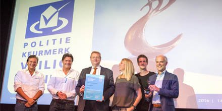 HetCCV's tweet image. Minister Van der Steur reikt PKVW-prijzen uit @ArdvanderSteur hetccv.nl/nieuws/nieuws-…