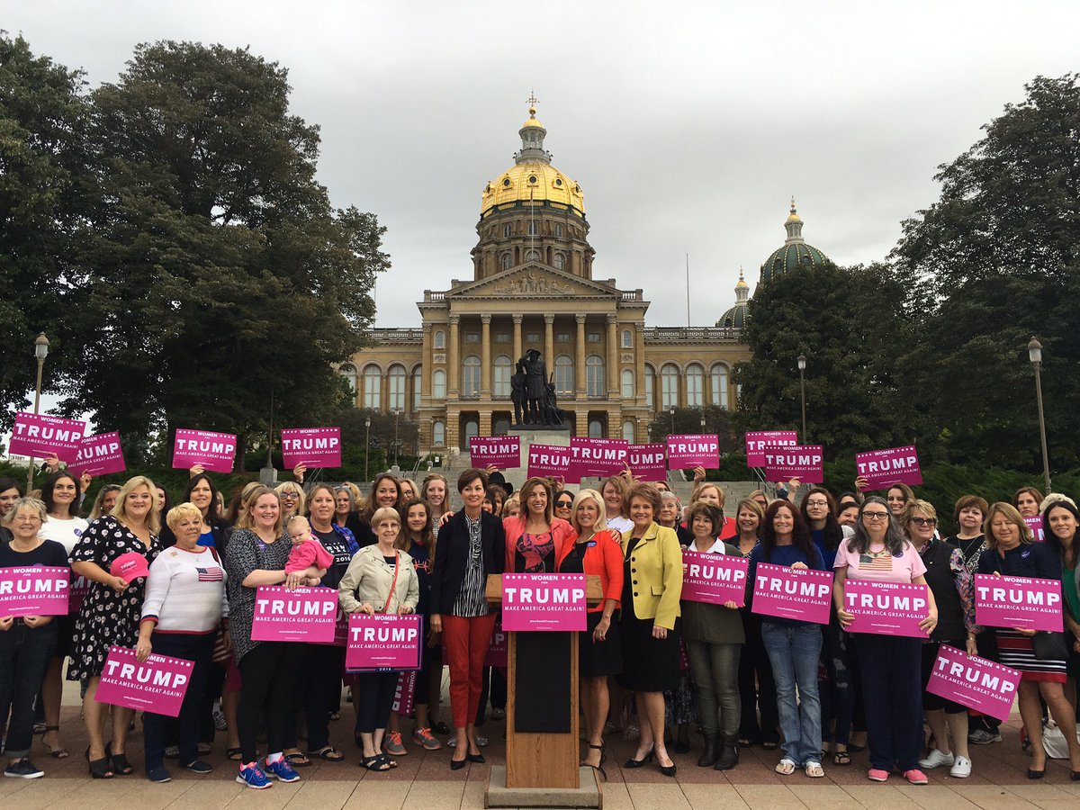 IowaGOP's tweet photo. We stand with @realDonaldTrump #WomenForTrump https://t.co/VOP3We7pfX