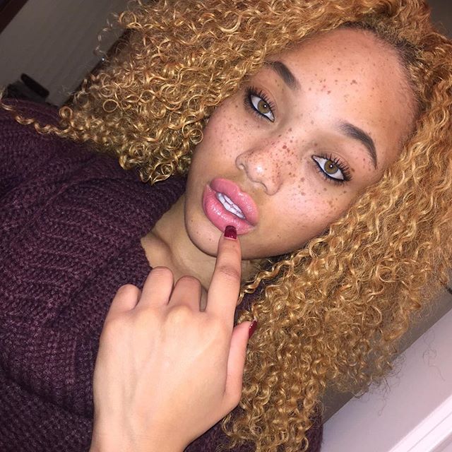 La'Nessa Mitchell tweet media
