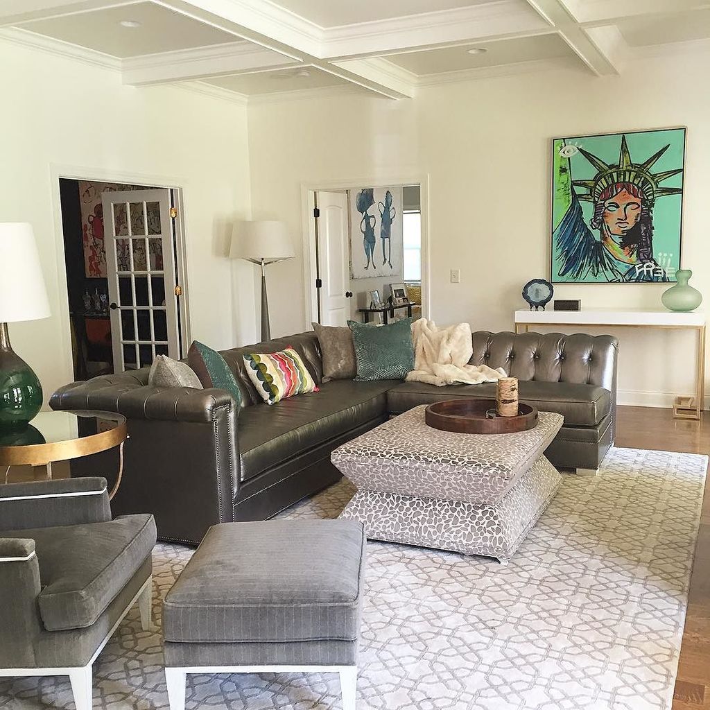 CnCInteriors's tweet photo. Thanks @pipercollection for the pillows! Helped complete the room 😊 #pipercollection #meta… https://t.co/6kBu2gEp7M https://t.co/Yg3TkhE1NB