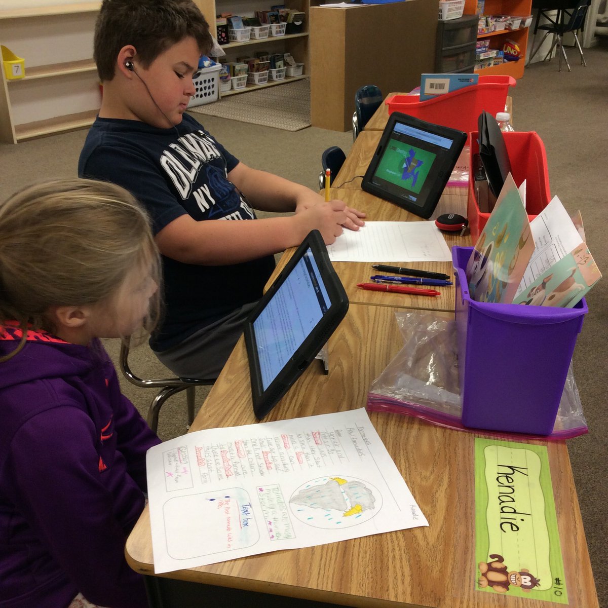 MissStone12's tweet photo. Our class is creating a magazine about tornadoes using their understanding of non-fiction text features!! @LE_ESSD40 https://t.co/wsXDx0bpeV