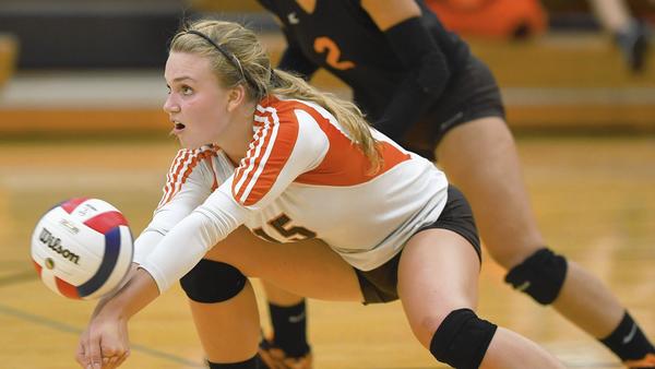 Pioneer_Press's tweet photo. Hersey keeps rolling with new contributors but the same high expectations https://t.co/IZkN7I1yCa #PioneerSports https://t.co/i6A9NS6n2p