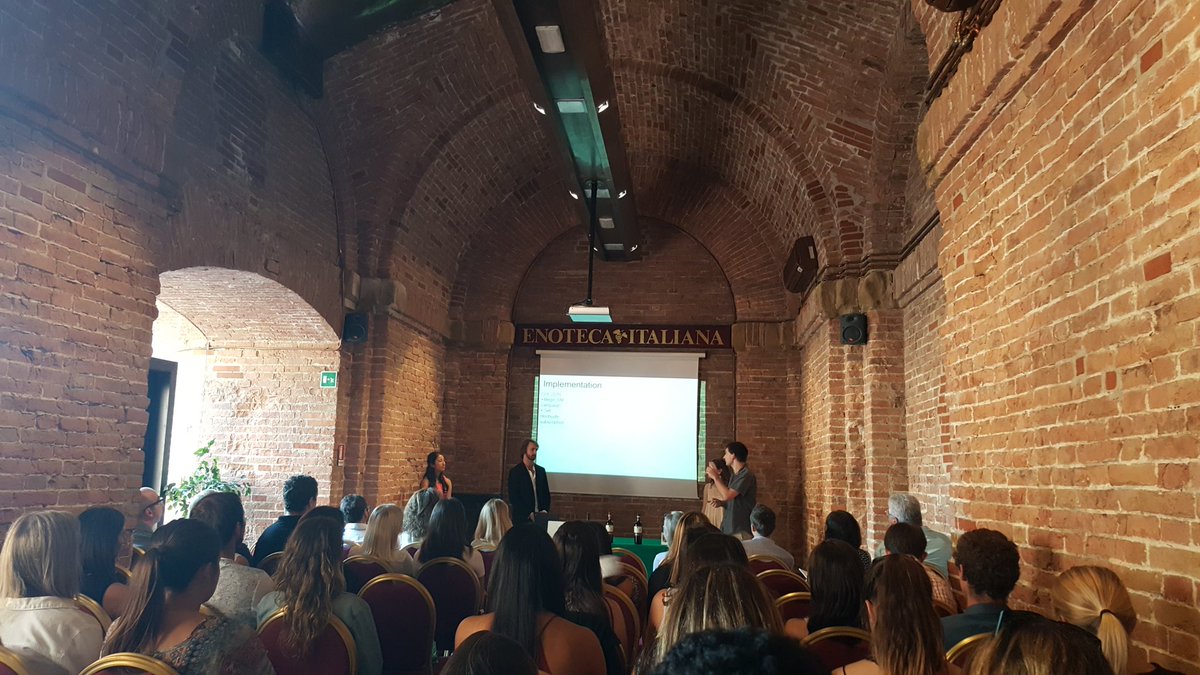 daribohn's tweet photo. Started from the bottom, now we here
We did it, last day #geosiena presentations at @EnotecaItaliana https://t.co/UFLFJbL8r7