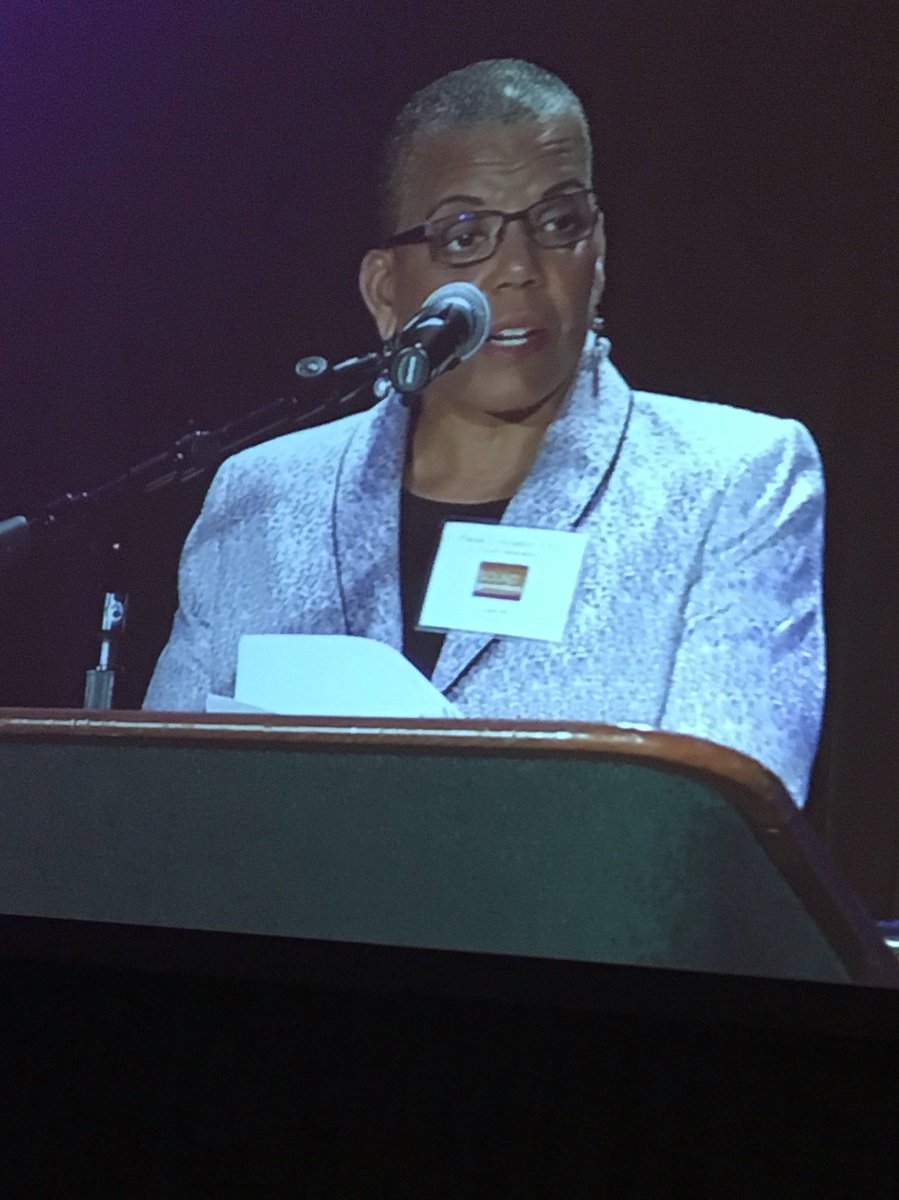 WillRance's tweet photo. .@WSECU #SoundGen. CEO Paula L. Houston announces Distinguished Community Partner Award winner Group Health CO-OP https://t.co/Sbtd0ruJzs