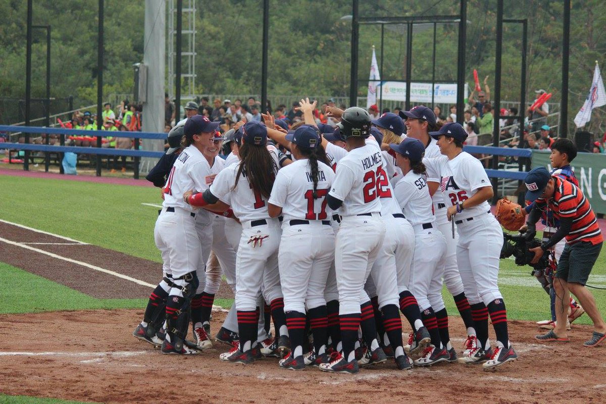 USABaseball's tweet image. Fundamental Skills Friday: Coach Without Worrying About the Win or Loss.  Read: goo.gl/oPfRMJ (3 minutes)