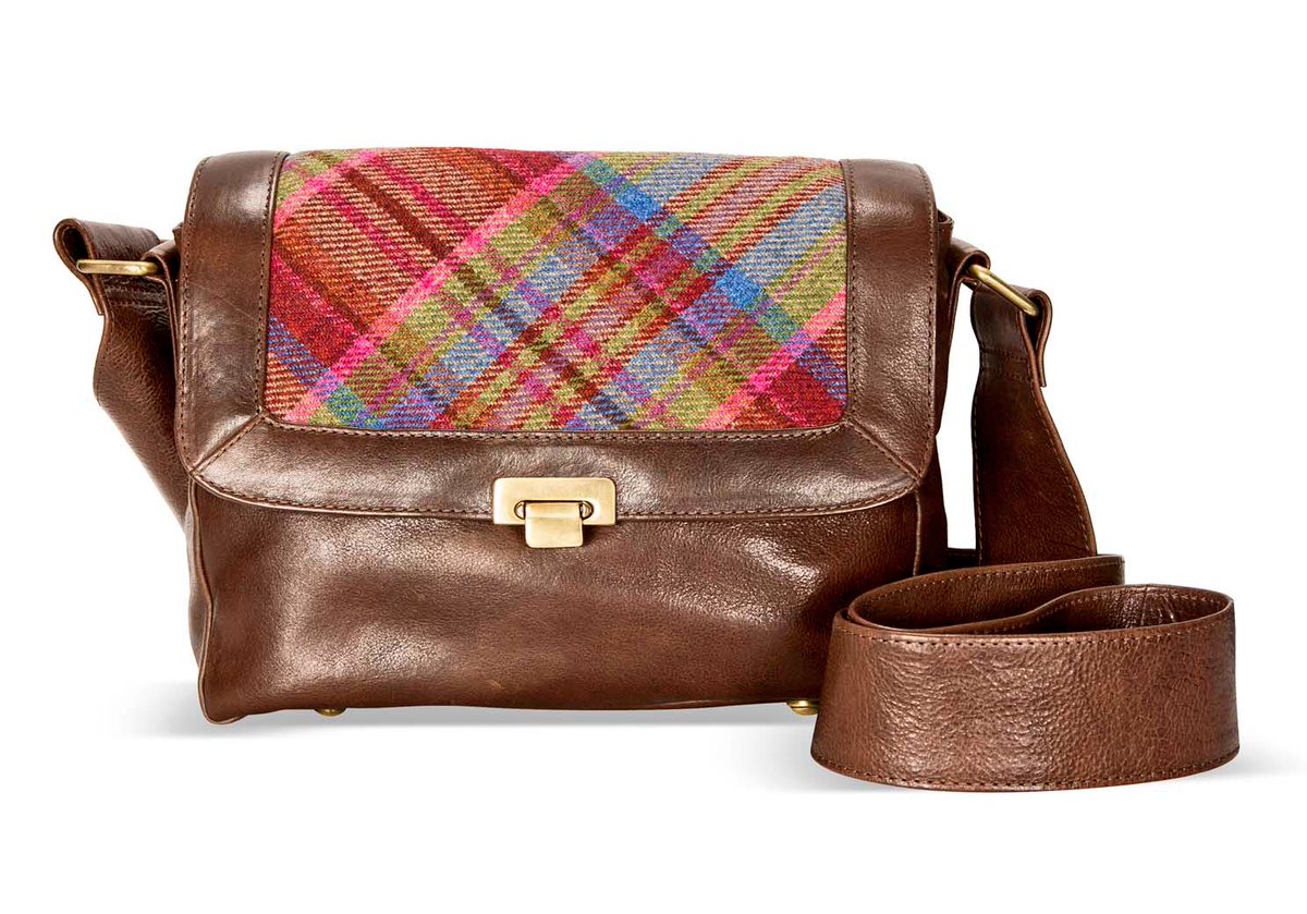 Leather_Guild's tweet photo. Love this #Zoe bag #Leather & #IslayTweed by LeatherGuild 😍
Find us at Stand D14 @ScotTradeFair https://t.co/DJ8ApgdtTS