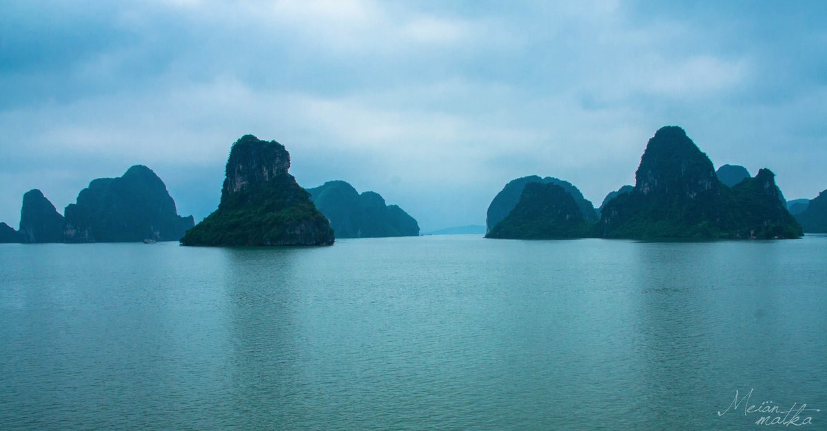 Uutta postausta blogissa, Halong Bay -risteily Vietnamissa: rantapallo.fi/meianmatka/201… #matkablogi #halongbay #vietnam