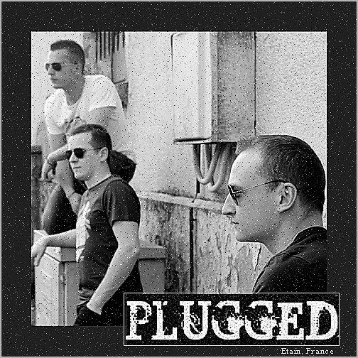 XL4DTONE's tweet image. Check out: @pluggedtheband | #rock #trio #alternative | #indiemusic #France |

Go: goo.gl/rao4v6