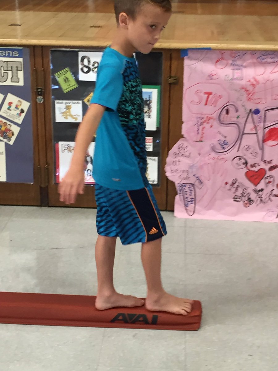 andersonsowls's tweet photo. First Motor Skills of the year! #andersonsowls https://t.co/hO8VfLR5FV