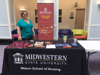 WilsonNursing's tweet photo. @WilsonNursing is ready to help RNs  learn about our online RN-Transition programs.  #nursing #rnbsn https://t.co/BKsr7pFV2X
