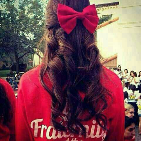 en____333's tweet photo. ♥:
أبسط شيء في الأناقه نظافة قلبك ️
لا تؤذي أحداً ولا تجرح  احداً كن شيئاً جميلاً لا ينساه احد  🎈💜
#انو 💓 https://t.co/kQ9Cl1NJq9