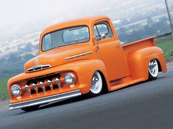 FierrosAlPecho's tweet photo. Ford 1952 #ChatasAlpecho↓ https://t.co/TjpS96HAs2