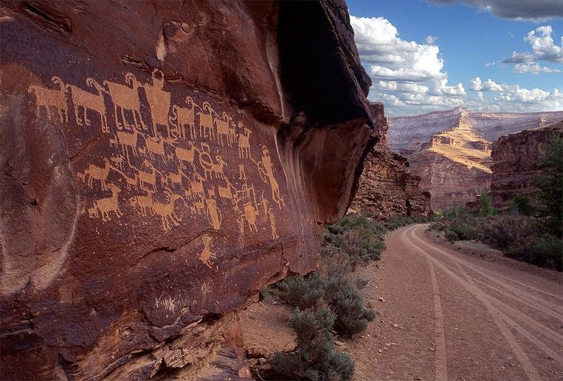 The world’s longest art gallery, 9 mile canyon in Utah, the largest concent...