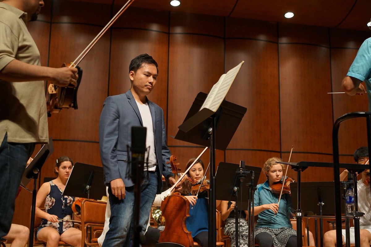 Andylinviola's tweet photo. Rehearsing Mozart Sinfornia Concertante with the Orford Academy Orchestra at the BMIMF! https://t.co/sHRcLUq39I