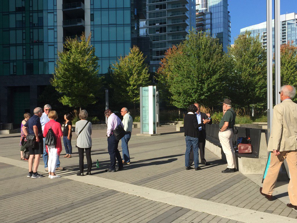 ColleenLayton's tweet photo. Taking a tour of the #Vancouver #waterfront to learn of more redev. possibilities #placingmaking leadershipforum https://t.co/REgkKPQgrJ