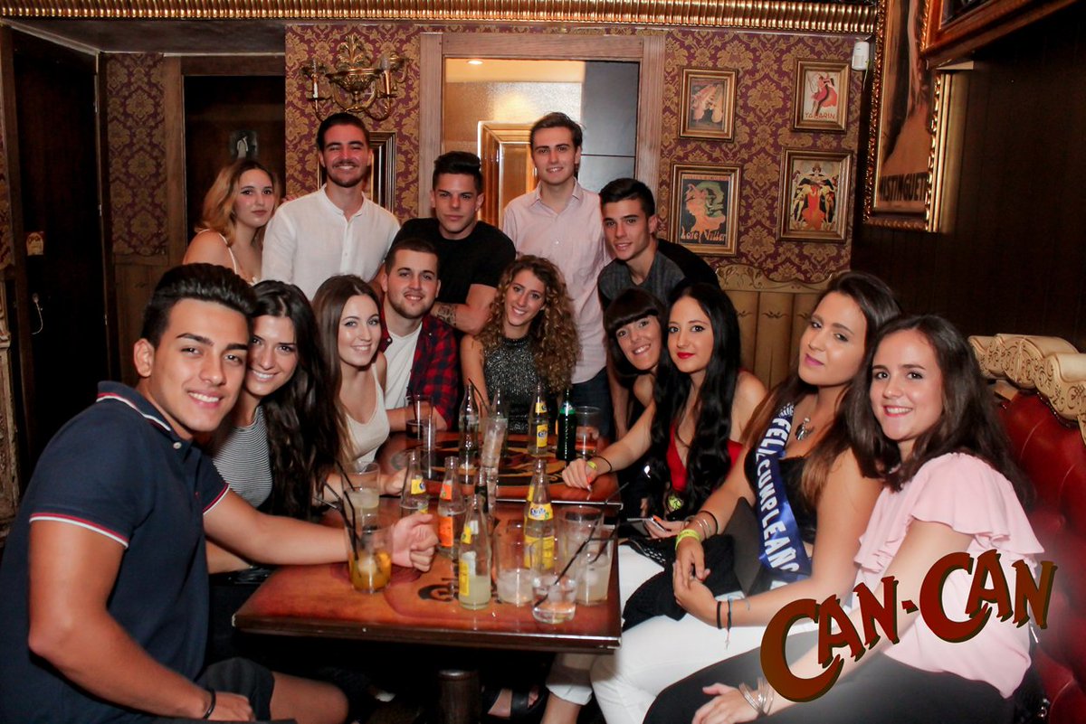 CanCanMalaga's tweet photo. #CanCan #Sábado #Bardecopas #NosGustaelSábado #Málagacentro #Fiesta #Amigos https://t.co/B7DWQA74SC