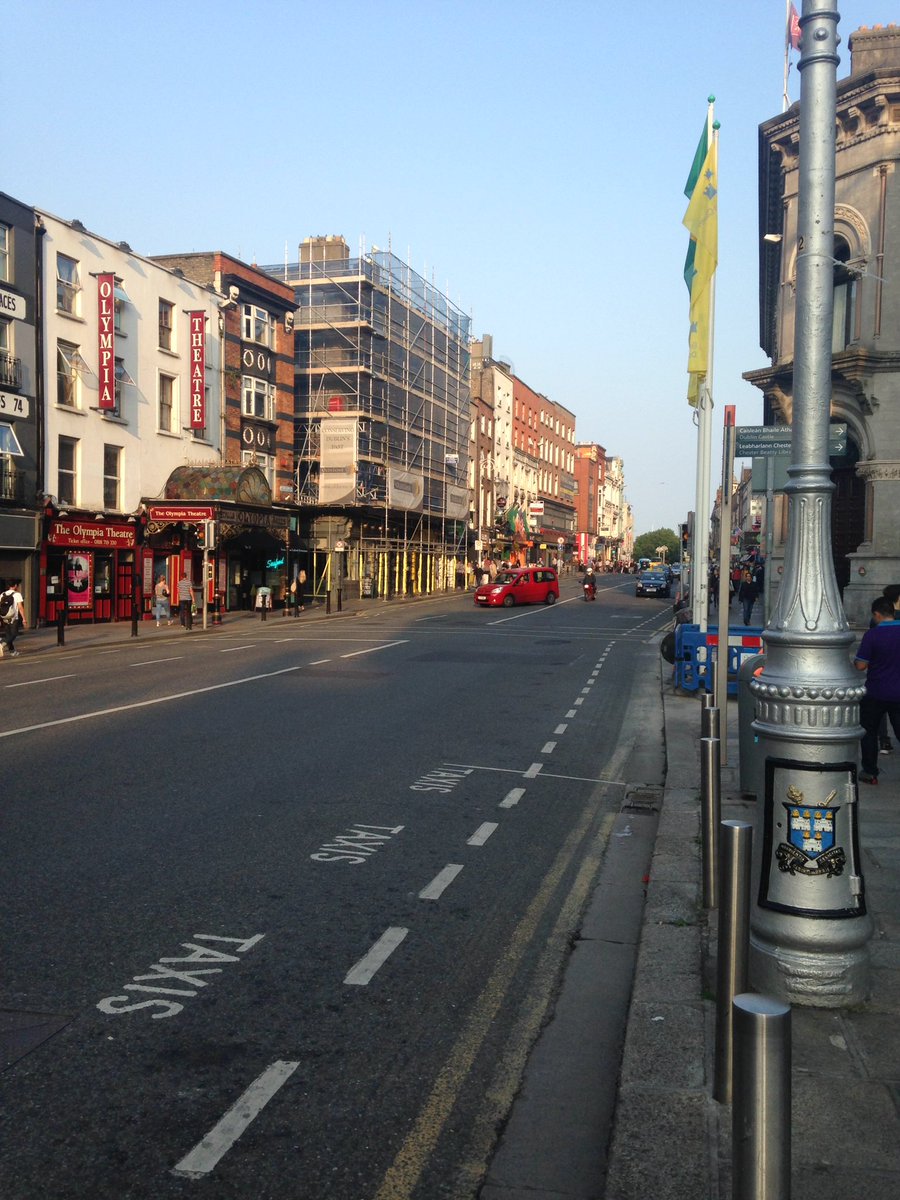 ISAX_Donal's tweet photo. What an evening to be wandering through Dublin City. https://t.co/kfX3Syi83B