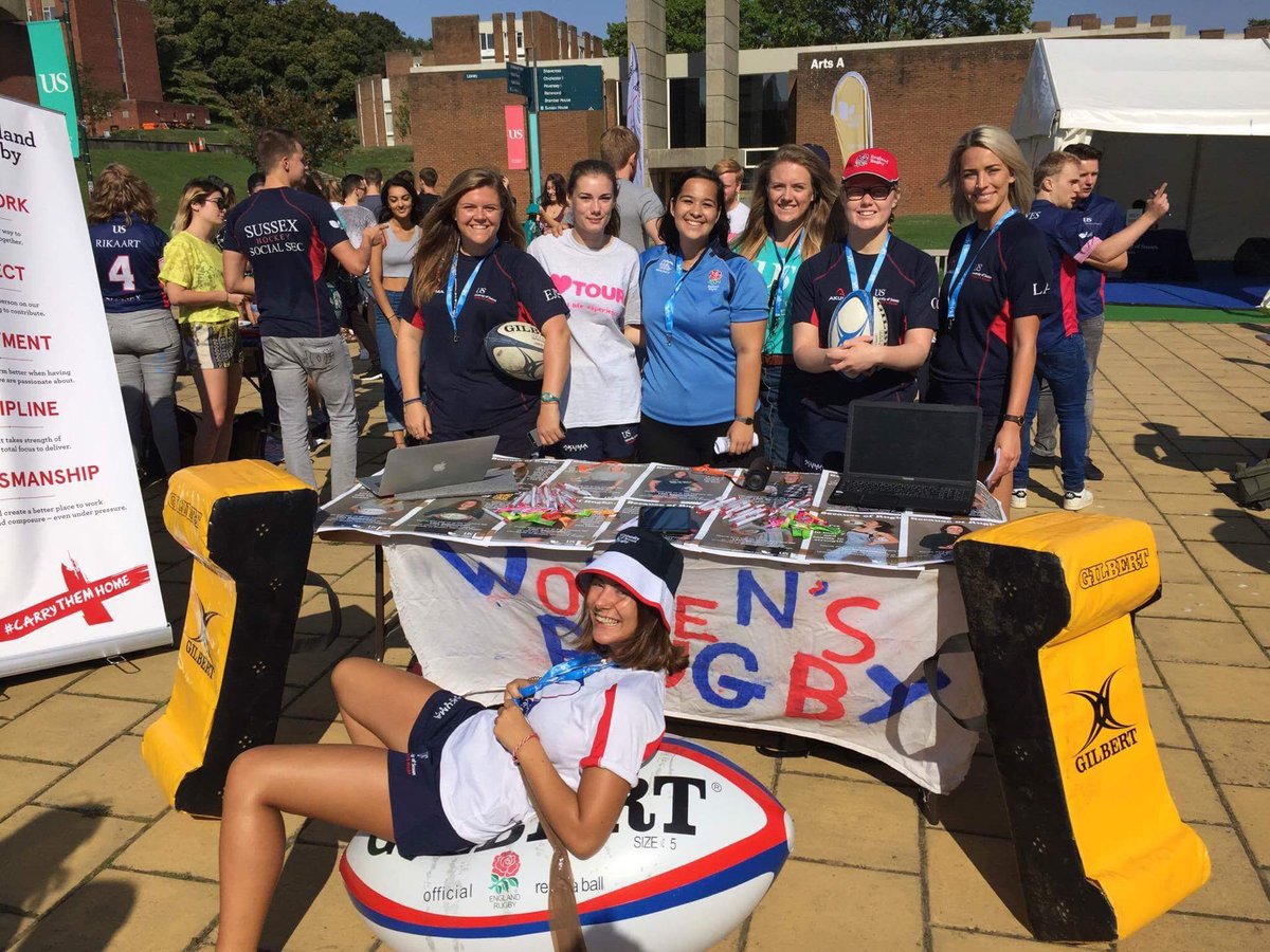 Committee had a great day at the freshers fair! Was a pleasure to meet you all, hopefully we'll see you tomorrow ❤️💙