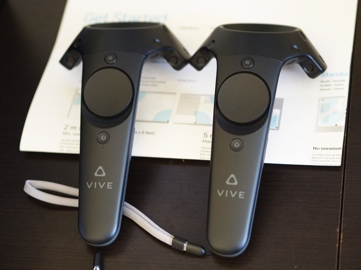 InSpaceVR's tweet image. Unboxing! #HTCvive #VR