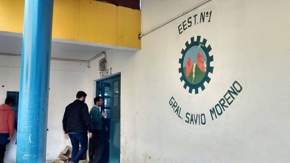 MunicipMoreno's tweet photo. El Municipio continúa equipando las instituciones escolares de Moreno. https://t.co/hNKukVWzlh https://t.co/N3q52yd7n9