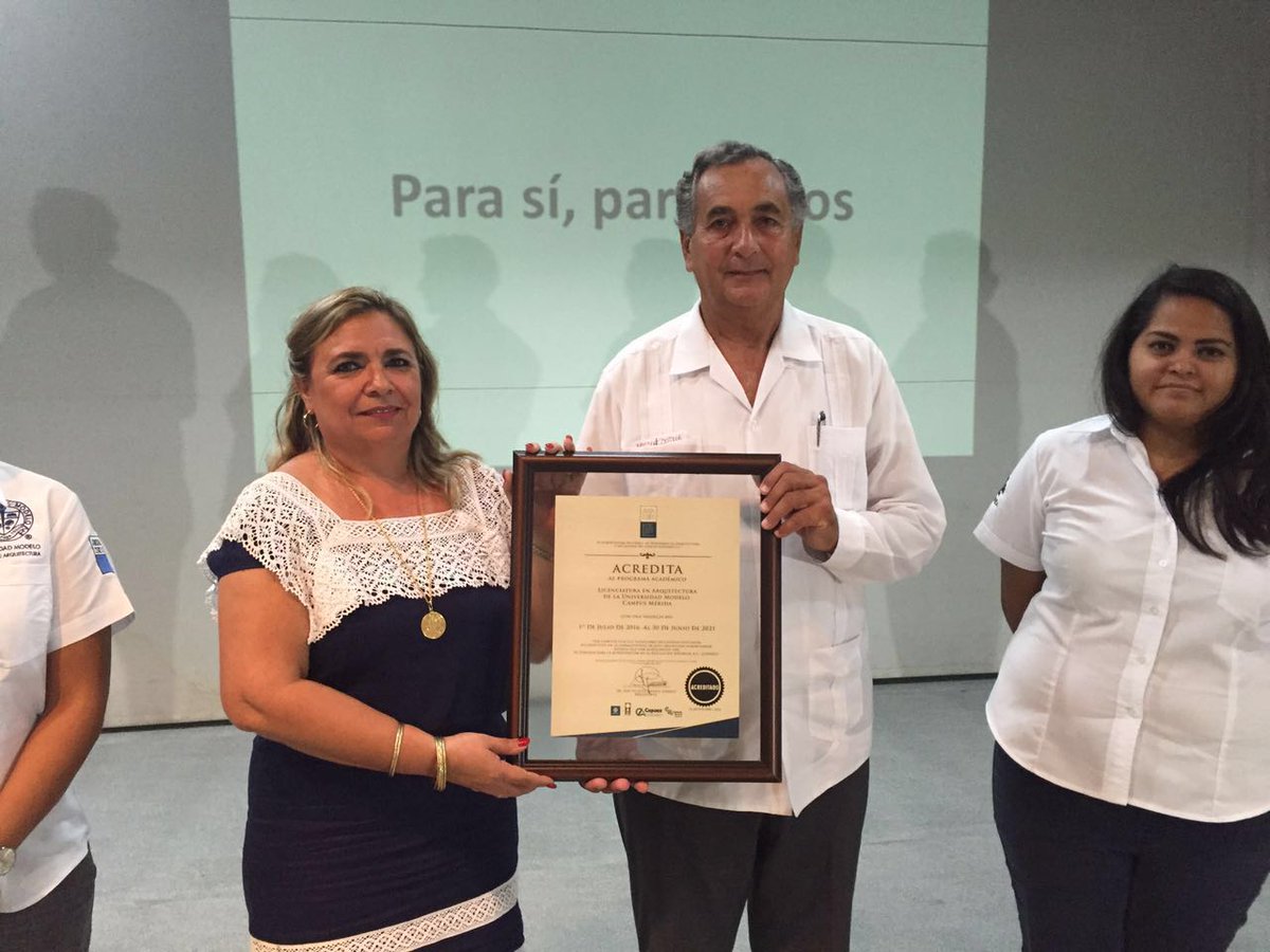 novedadesqroo's tweet photo. La licenciatura en #Arquitectura de la @Unimodelo recibió la reacreditación de su plan de estudios ante el #ANPADEH https://t.co/aC3K7D4zud