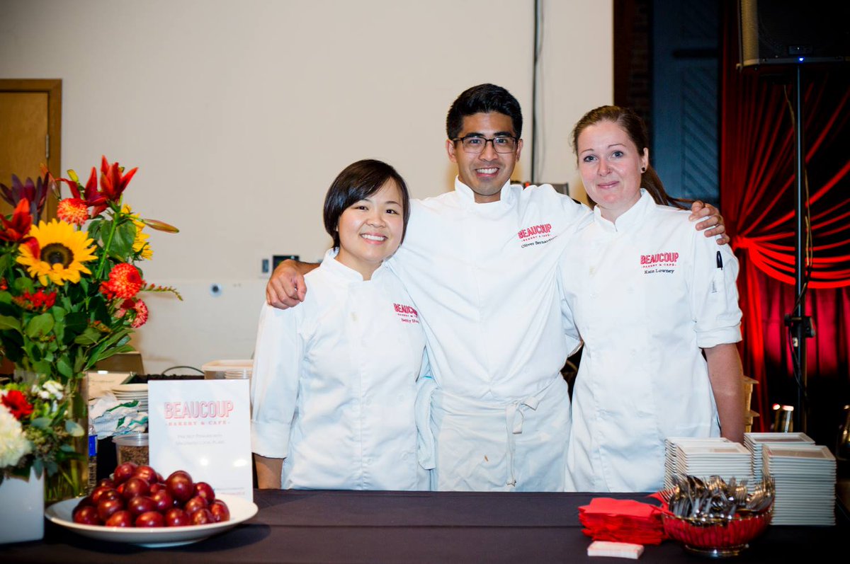 drpetercentre_'s tweet photo. Thanks to you - #Passions2016 raised over $142,000! We couldn't do it without your support!  @BeaucoupBakery https://t.co/PvVurRfFC6