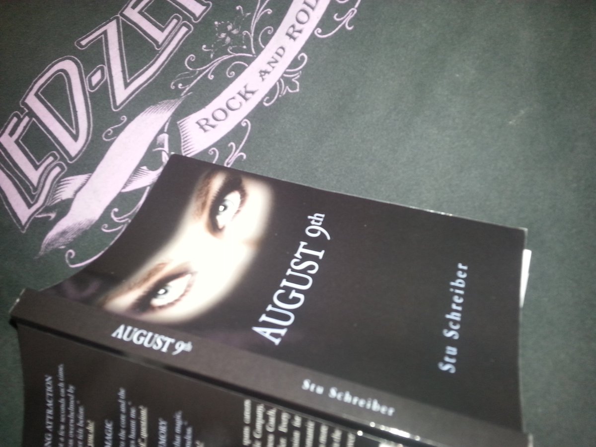 delmarstu's tweet photo. "A haunting love story wrapped in Rock n'Roll by Baby Boomers. " NY Times
#TheBookTweeter #ASMSG #AHAProgram #IARTG https://t.co/jS1U8ohGah